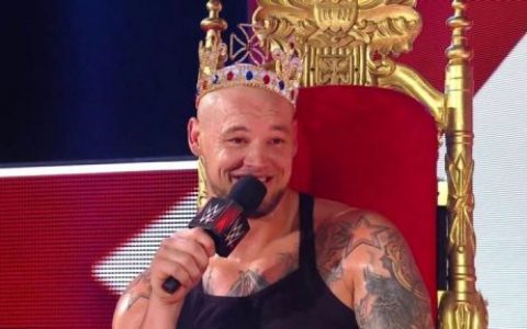 WWE或迎回归潮再添一人？巴伦·科尔宾回归传闻升温，丹豪森剧情或成关键伏笔