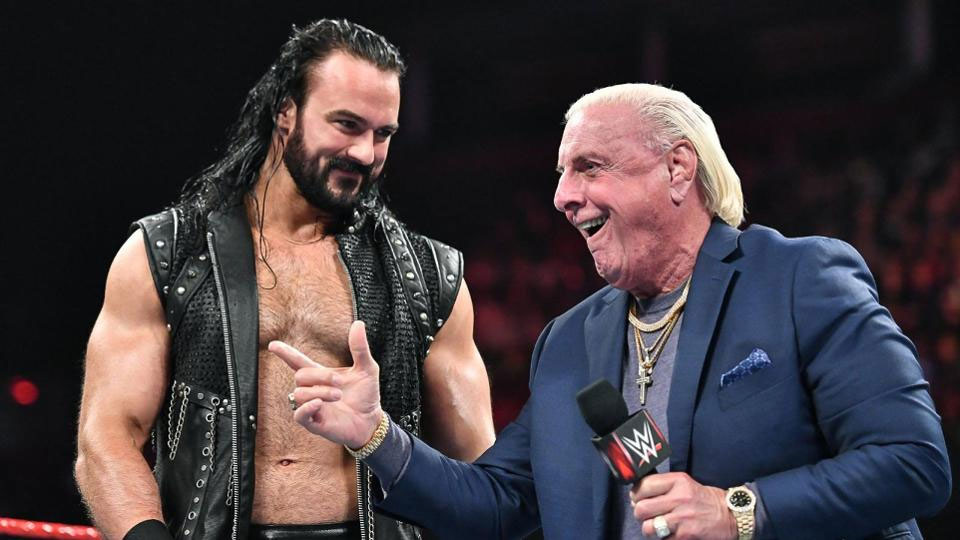 WWE周二的Raw经过一天沉淀终于是打破各个品牌收视率下滑的局面!