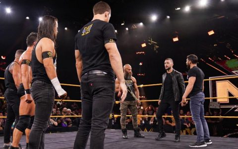 WWE芬巴洛尔霸气声明，自己在那个品牌都是主力！