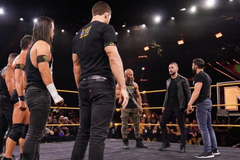 WWE芬巴洛尔霸气声明，自己在那个品牌都是主力！