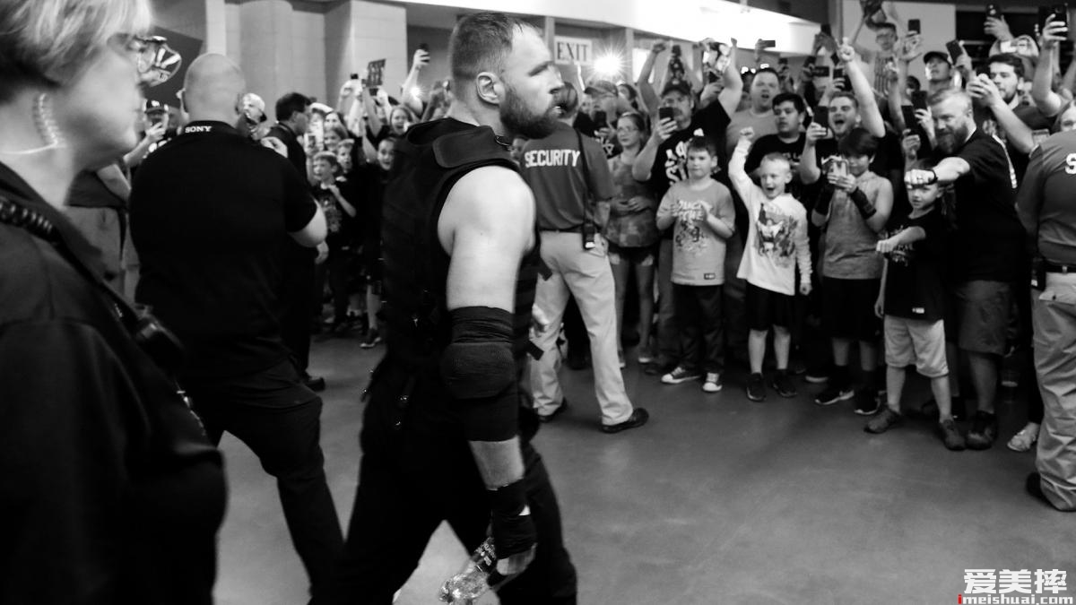 WWE捍卫者组合解散前夕精彩瞬间