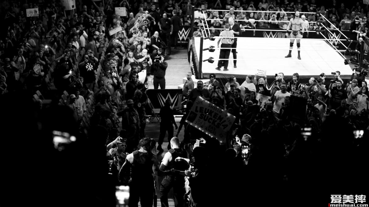 WWE捍卫者组合解散前夕精彩瞬间