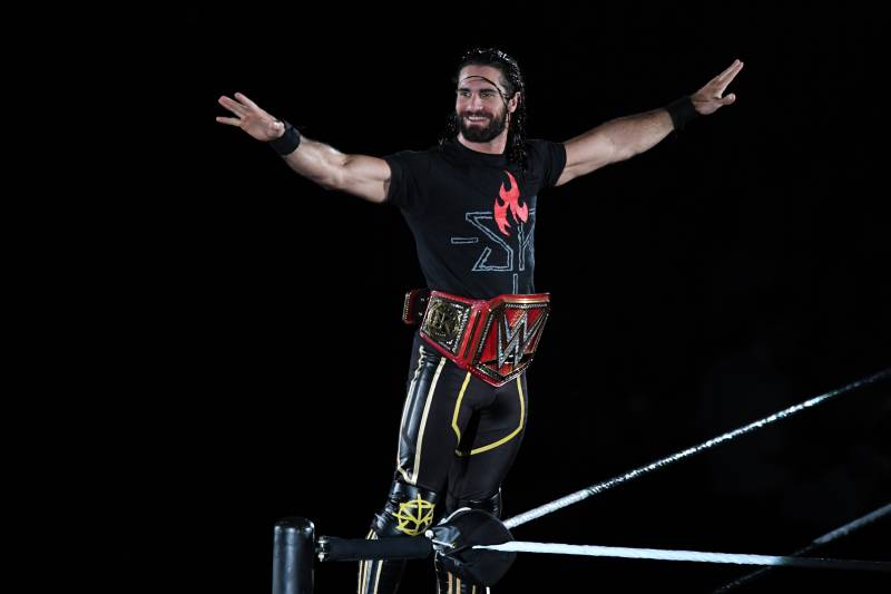WWE意外事件，罗林斯差点上演“死亡直播”