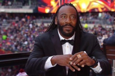 WWE传奇人物布克·T：如果是我，我也接受高柏的“插队”挑战！