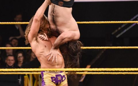 NXT里德尔竟自称是新战神高柏并盗用大招战神之锤
