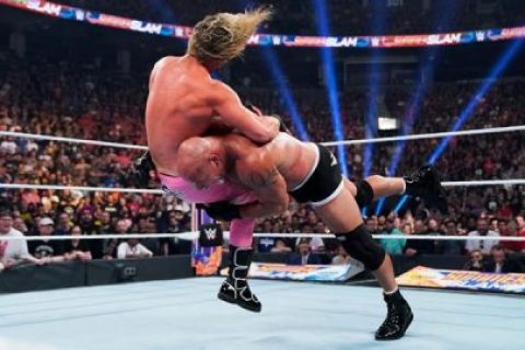 战胜高柏大赞道夫齐格勒并扬言还会回归WWE