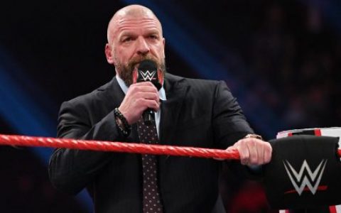 Triple H想让凯文欧文斯Kevin Owens加入NXT导致斗殴照片 _ WWE