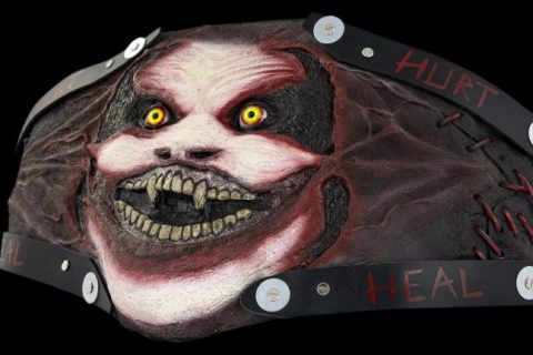 “恶魔”布雷怀亚特的新WWE环球冠军腰带
