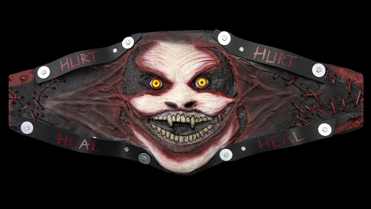 “恶魔”布雷怀亚特的新WWE环球冠军腰带