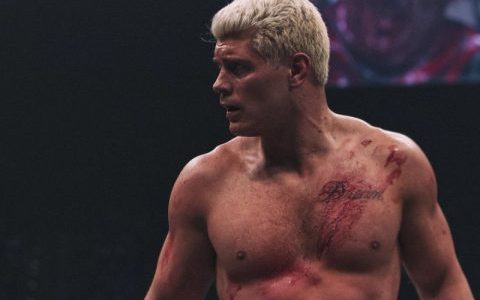 科迪·罗兹爆料在WWE比赛前生病了