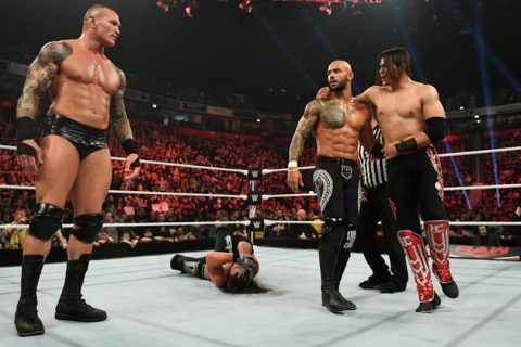 WWE Raw在11月11日的收视率，居然跌至130万观众以下！