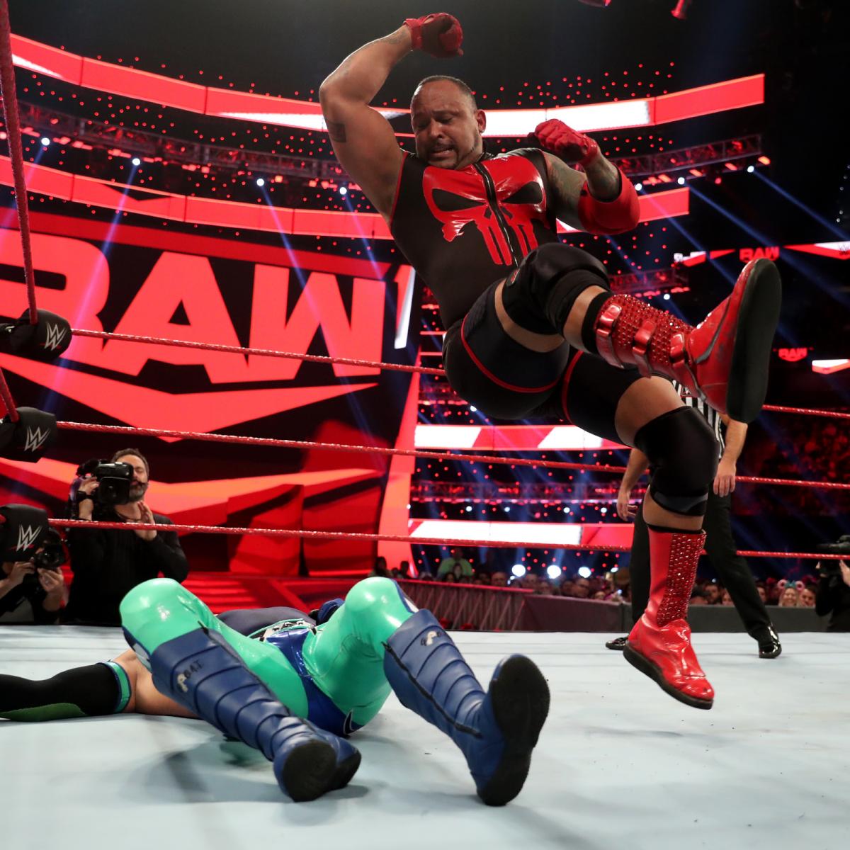 wwe超级巨星MVP