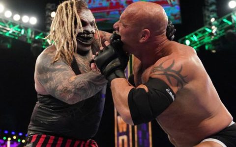 不老战神！WWE超级对决PPV上为何邪神布雷怀亚特输掉WWE环球冠军？