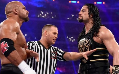 WWE罗曼雷恩斯和HHH