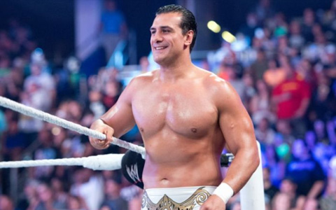 前WWE巨星二八托性侵案内幕曝光！被害人称阿尔伯托施暴时有怪癖