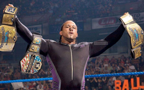 MVP价值展露，WWE计划与其签署长期合约