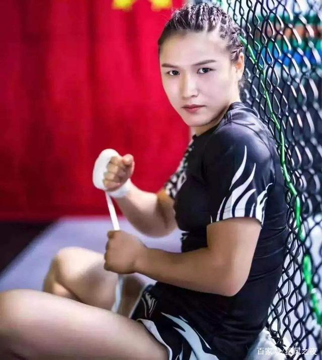 最能打的女人,UFC冠军张伟丽:我们要谦虚,但我们一定要血性! 最能打的女人,UFC冠军张伟丽:我们要谦虚,但我们一定要血性!