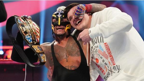 下周多米尼克将成为赛斯·罗林斯(Seth Rollins)的新门徒? 下周多米尼克将成为赛斯·罗林斯(Seth Rollins)的新门徒?