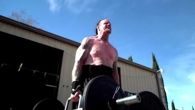 WWE《送葬者(The Undertaker)：最后一程》第四集：畅谈与高柏对决，内心纠结加剧