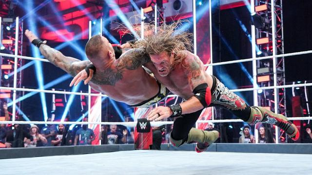 “绝不会成为摔角界发展的阻碍！”WWE传奇选手艾吉透露自己的退役计划