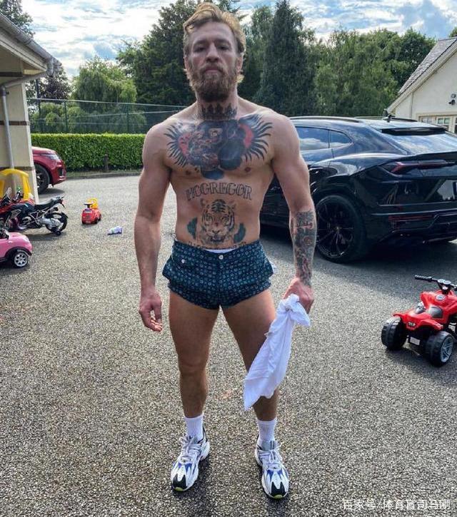UFC嘴炮这次退役不复出了?受够了愚蠢比赛,但成功引来了梅威瑟 UFC嘴炮这次退役不复出了?受够了愚蠢比赛,但成功引来了梅威瑟