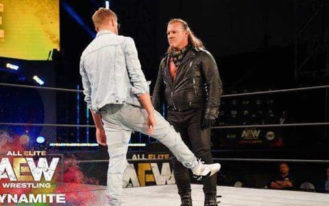 全美COVID-19局势依然严峻,WWE2021皇家大赛和摔跤狂热还是无观众进行