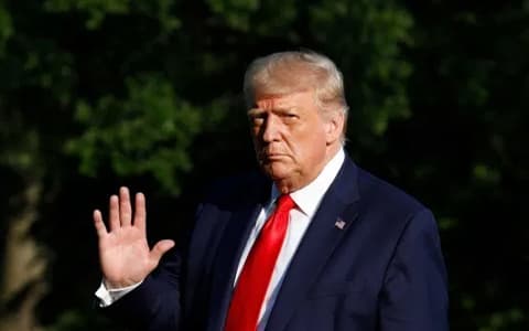 烧钱游戏！美国大选老麦斥资五亿元力求特朗普连任，送葬者和克里斯等人都是特朗普忠实拥护者