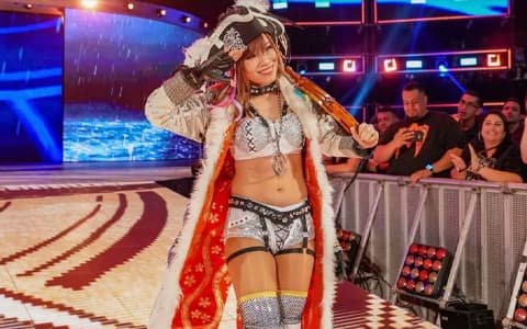 宝成海里即将离开WWE,回日本陪自己的丈夫