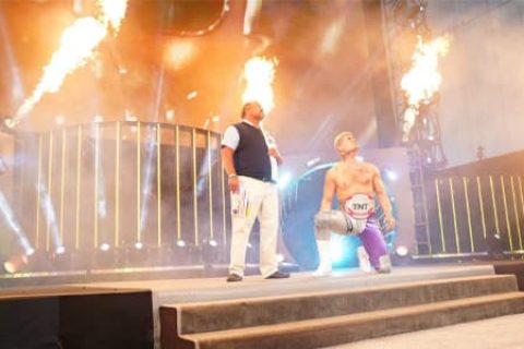 WWE王大锤一反口风,盛赞AEW有前途!AEW却惹粉丝讨厌?