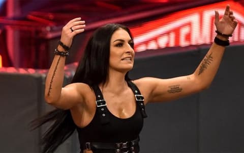 WWE索尼娅·德维尔计划挑战男子冠军，“让女性获得真正的平等”