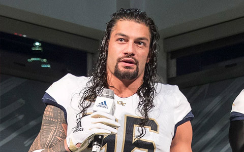 WWE的超级巨星或者大反派选手，原来都是NFL当年的“弃子”
