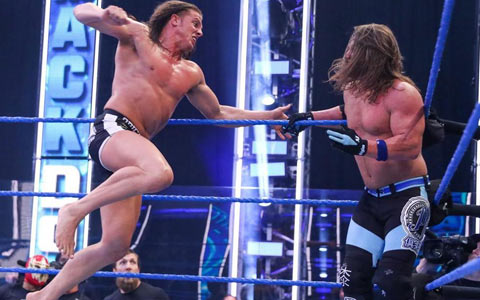 来到SmackDown让AJ·斯泰尔斯错过了什么？
