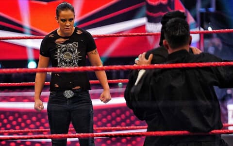 WWE前顶尖选手成自由人,自曝与AEW已有接触?女王之矛或将重返擂台!