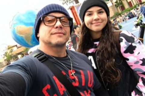 网络色批不分国界！雷尔女儿亚莉亚几天涨粉40万…