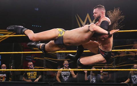 芬·巴洛尔斩获NXT冠军头衔!王大锤发文祝贺恶魔王子