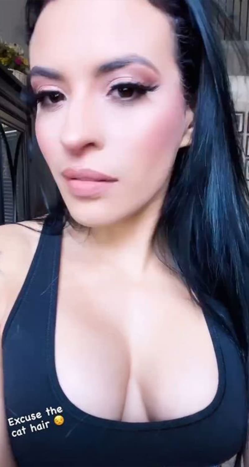 摔角界女星私房照最新合集，尼基·贝拉这照片要人老命呀！