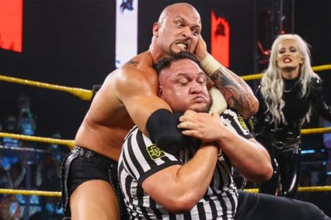 WWE NXT 第630期：克罗斯赛后不解气，用毁灭之锁锁晕了裁判萨摩亚乔
