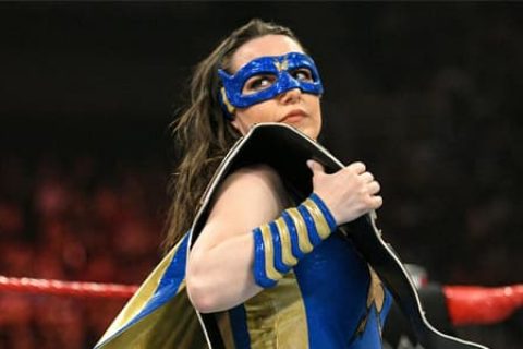 WWE夏日狂潮大赛首次官方比赛，准女侠妮基能否捍卫成功她的第一场卫冕之战？