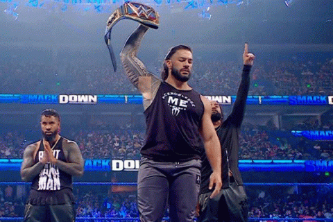WWE SmackDown第1146期：罗曼雷恩斯袭击芬巴洛尔