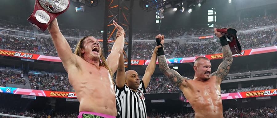 WWE RAW第1474期：马特里德尔为他们的RK老铁组合举办庆功宴