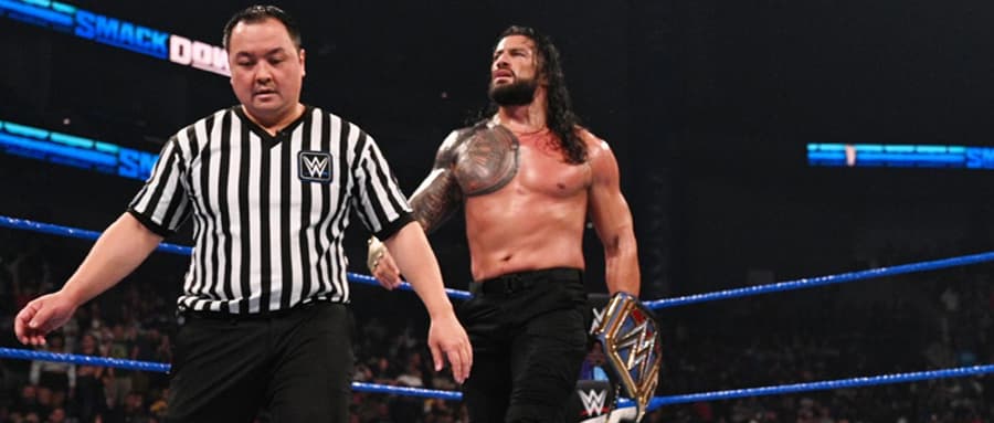 WWE SmackDown第1150期：芬巴洛尔挑战罗曼雷恩斯WWE环球冠军