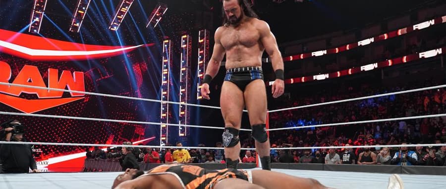 WWE RAW第1481期：德鲁麦金泰尔向WWE冠军发起挑战