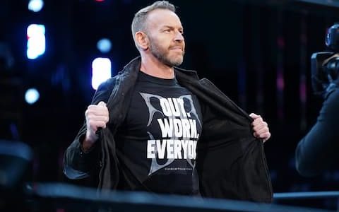 前WWE世界冠军克里斯坦感叹离开WWE一年整，并表示AEW是他余下职业生涯的家