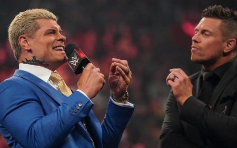 WWE RAW 第1507期：科迪罗兹六年后出现在今天的RAW上对阵米兹