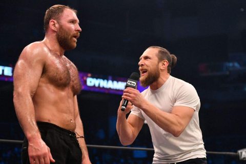 WWE式的错误？AEW巨星扎堆出现，蛋妞和院长都在生涯最差轨道上？