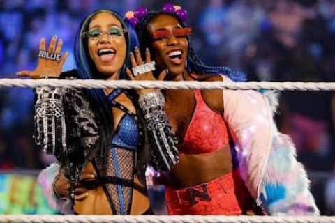 是真是假？莎夏班克斯和娜奥米已经确定离开WWE？