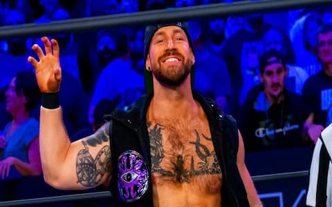 前AEW明星安格尔斯在IMPACT Wrestling首次亮相,回应公开挑战