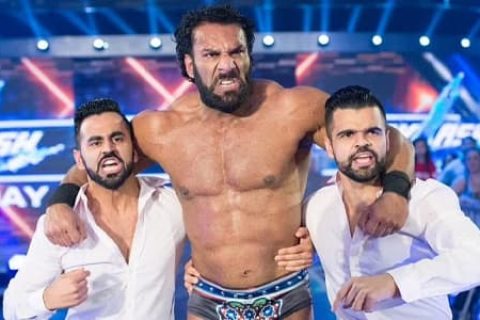 前WWE双打组合在昨晚的AEW周赛中亮相