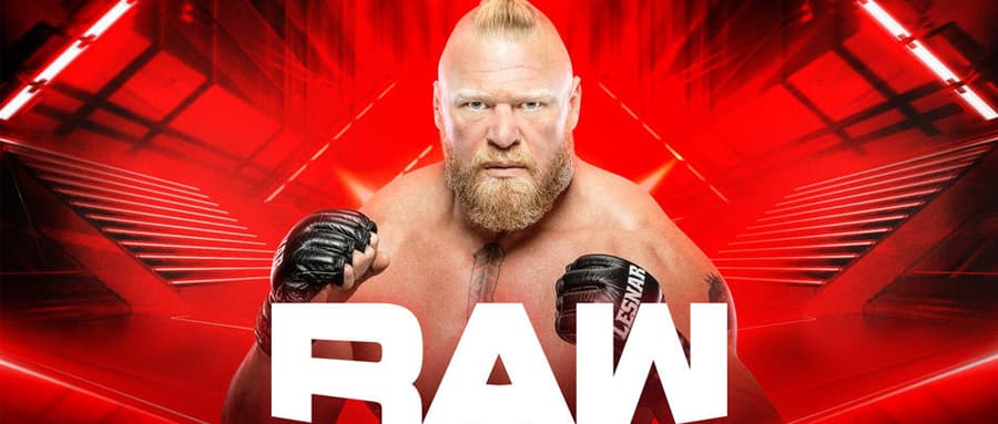 WWE RAW 第1536期:布洛克莱斯纳和罗曼雷恩斯都在皇冠宝珠前来到今天的RAW