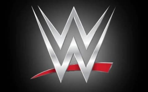 爆料!一位奥运摔跤冠军与WWE签约